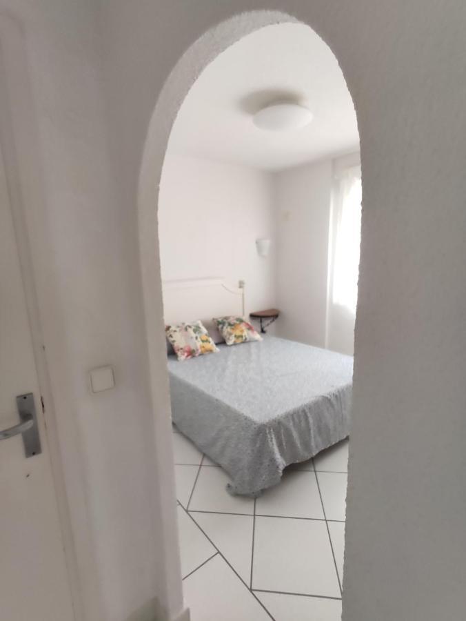 Apartamentos Mar I Vent Benidorm Esterno foto