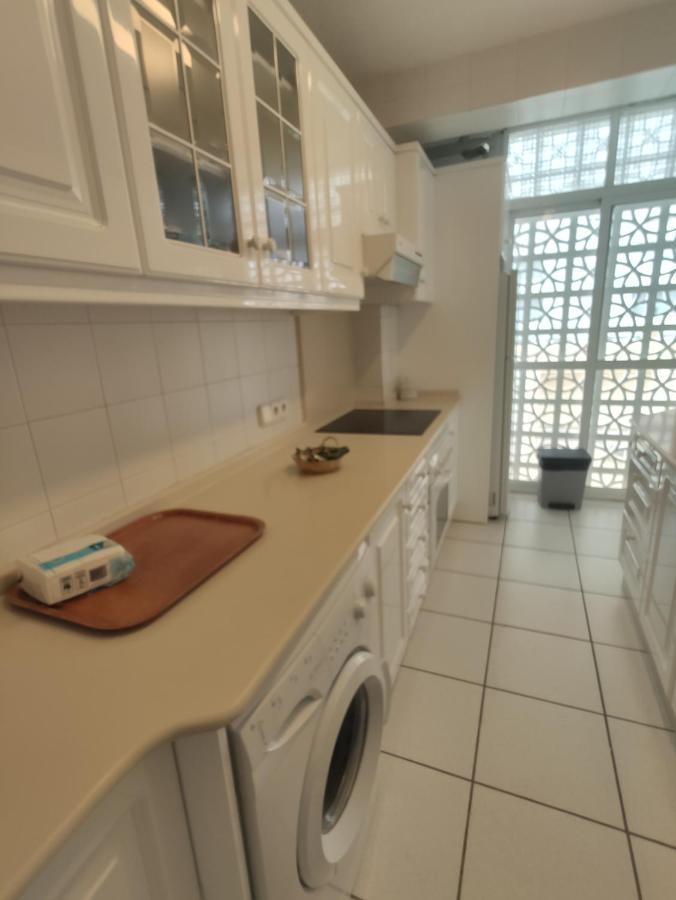 Apartamentos Mar I Vent Benidorm Esterno foto